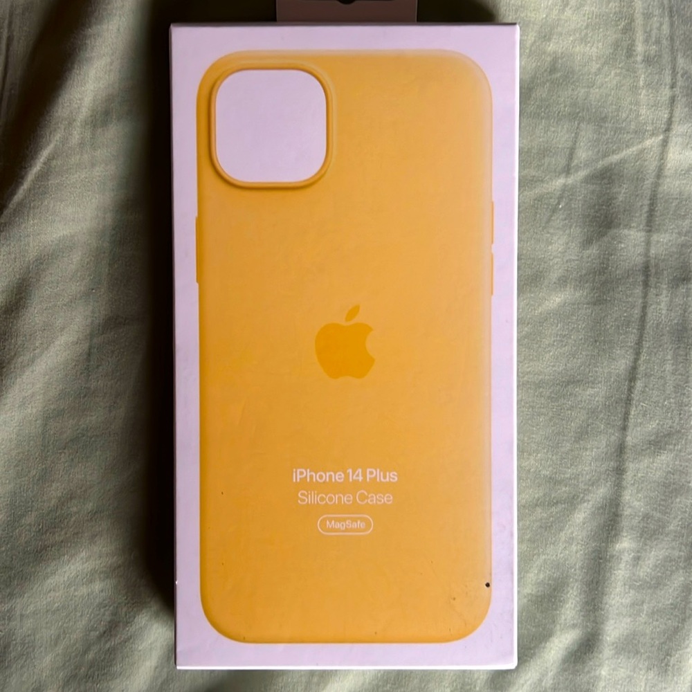 I phone 14 plus case